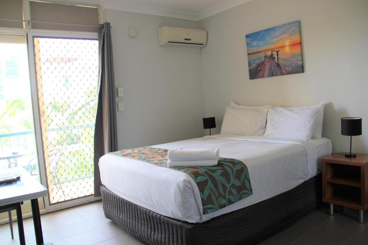 Broadwater Keys Holiday Apartments Gold Coast Extérieur photo