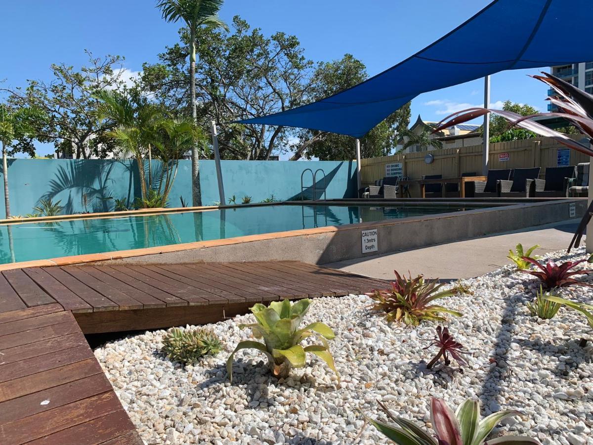 Broadwater Keys Holiday Apartments Gold Coast Extérieur photo