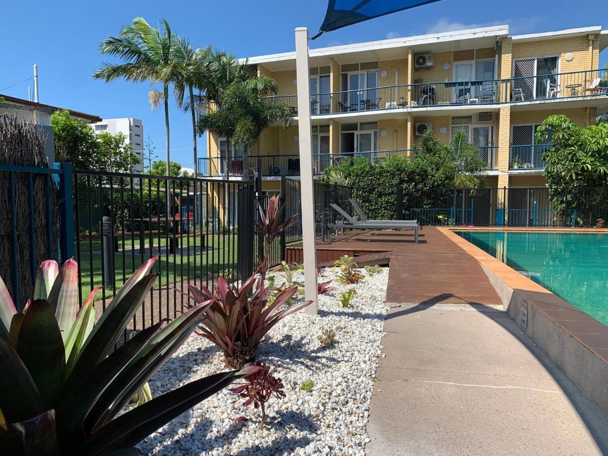 Broadwater Keys Holiday Apartments Gold Coast Extérieur photo