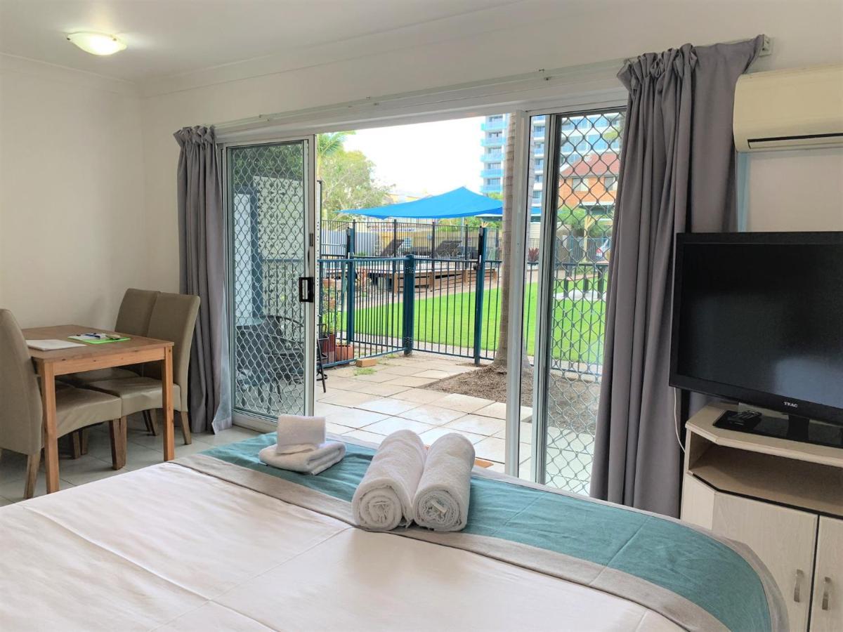 Broadwater Keys Holiday Apartments Gold Coast Extérieur photo