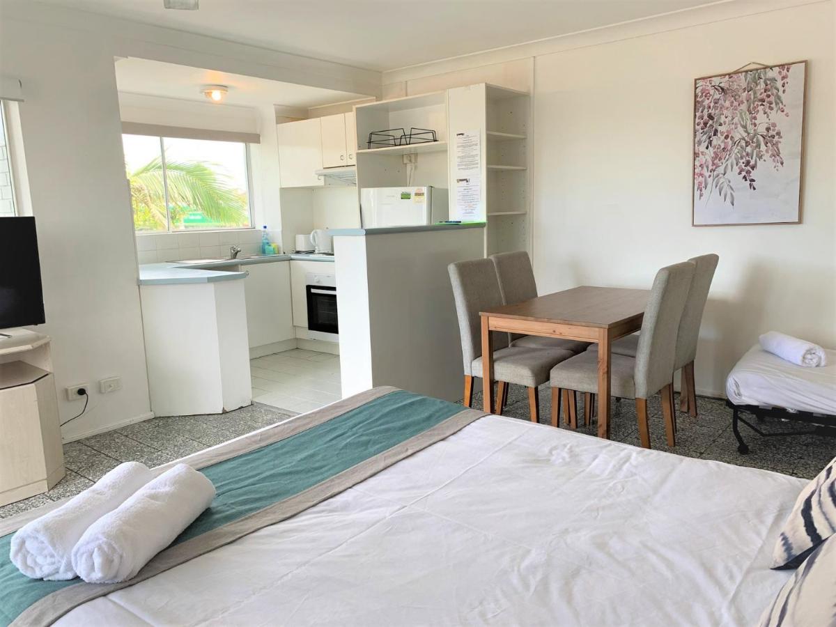 Broadwater Keys Holiday Apartments Gold Coast Extérieur photo