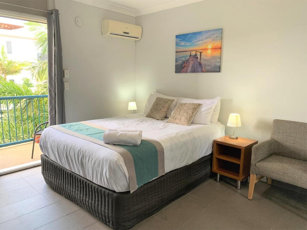 Broadwater Keys Holiday Apartments Gold Coast Extérieur photo