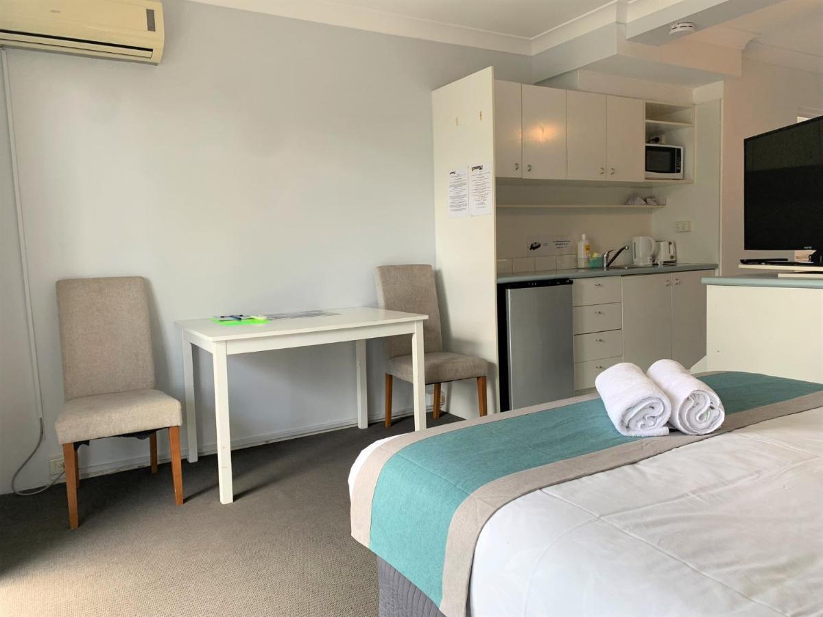 Broadwater Keys Holiday Apartments Gold Coast Extérieur photo