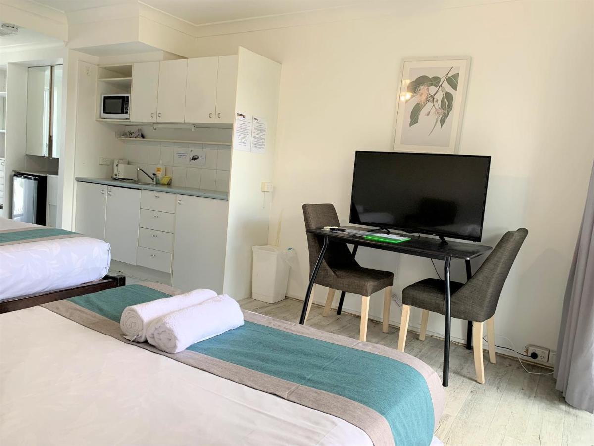 Broadwater Keys Holiday Apartments Gold Coast Extérieur photo