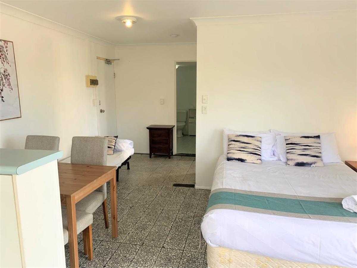 Broadwater Keys Holiday Apartments Gold Coast Extérieur photo
