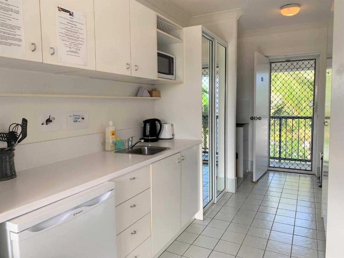 Broadwater Keys Holiday Apartments Gold Coast Extérieur photo