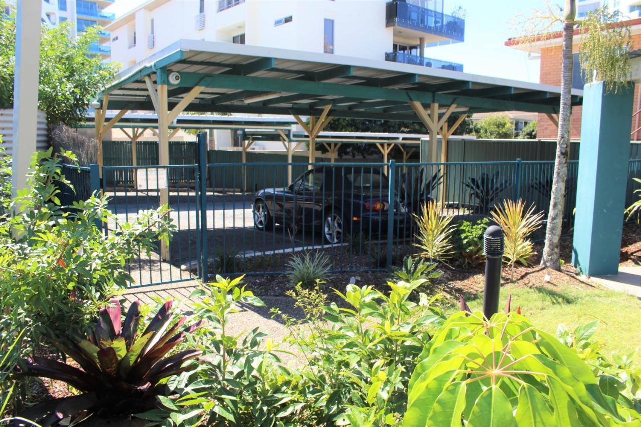 Broadwater Keys Holiday Apartments Gold Coast Extérieur photo